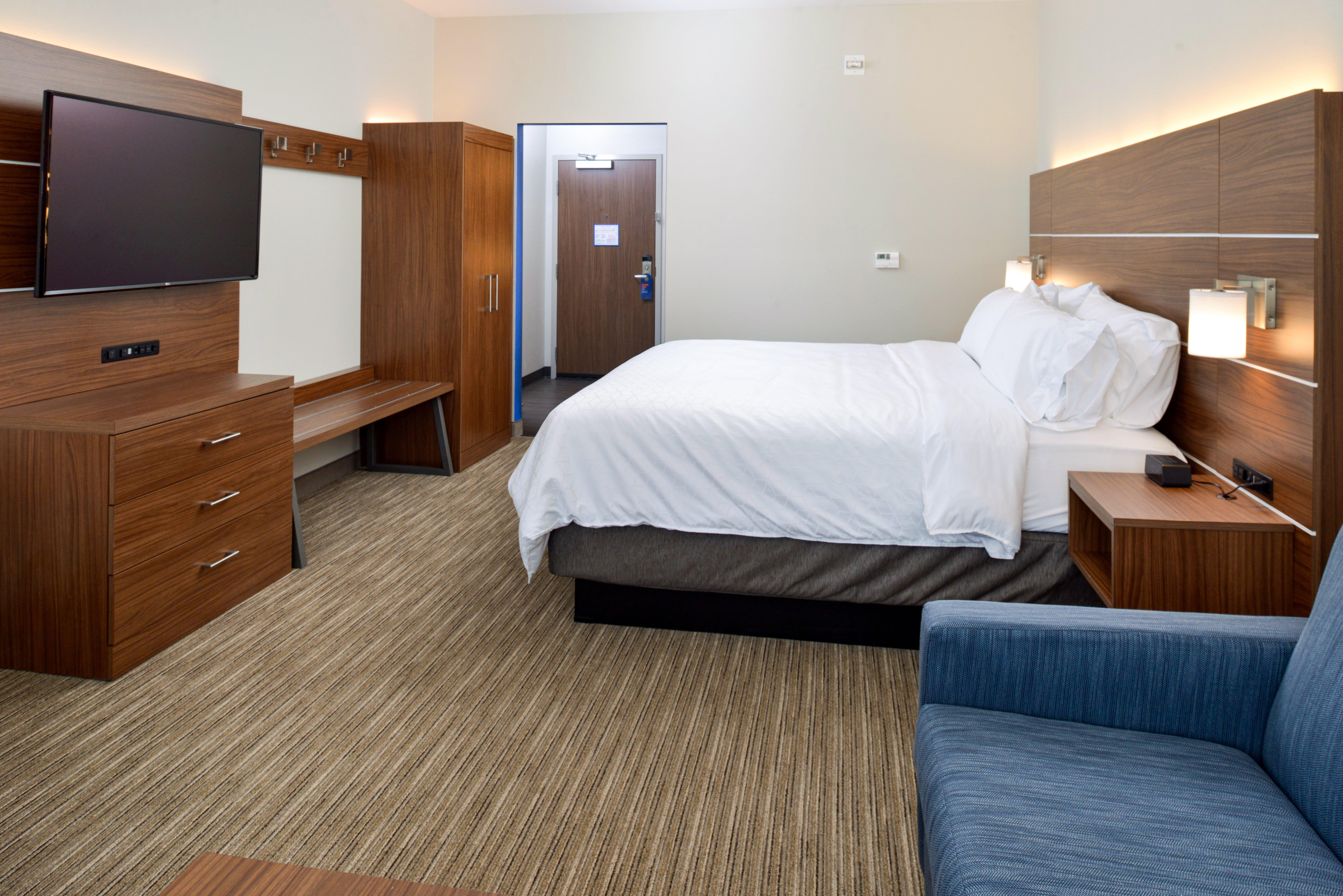 Holiday Inn Express & Suites - Elko By Ihg Екстериор снимка