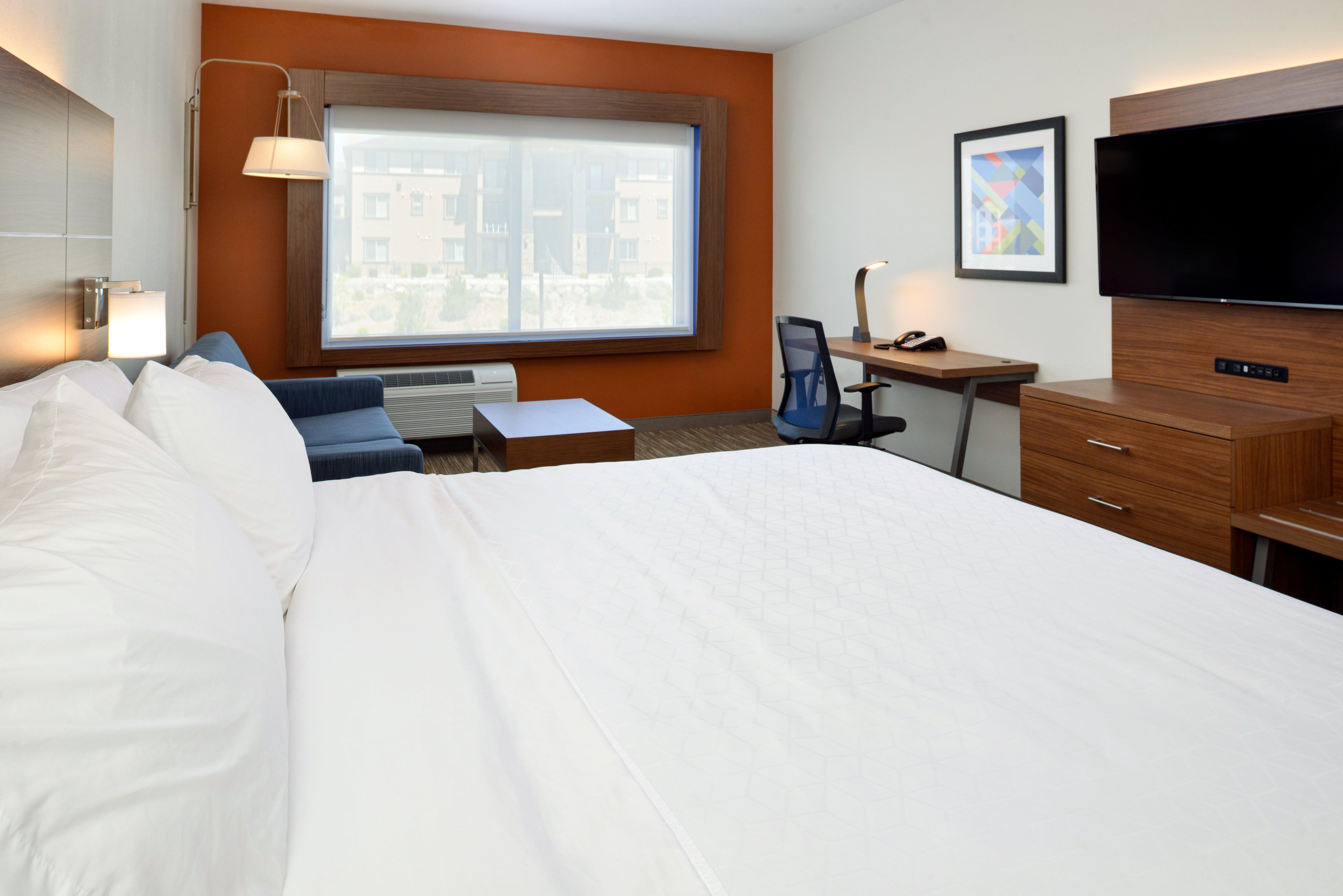 Holiday Inn Express & Suites - Elko By Ihg Екстериор снимка